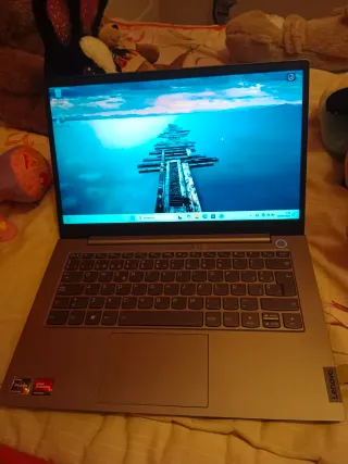 Portátil Lenovo ThinkBook 14 G3 AMD Ryzen 7