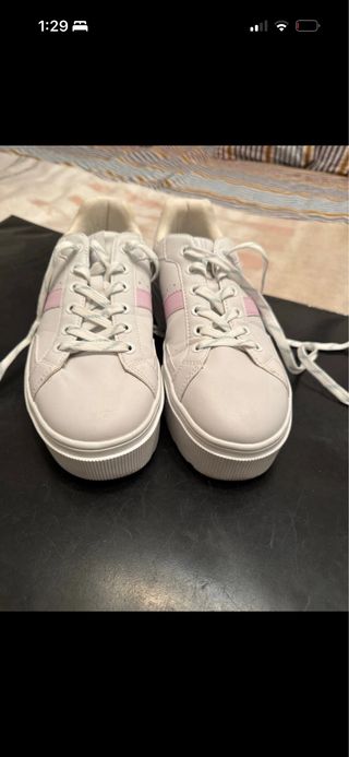 Zapatillas blancas y rosas talla 39
