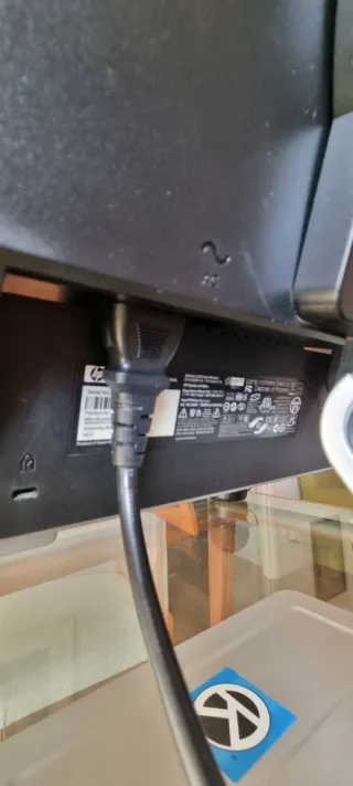 Monitor HP 24 con HDMI