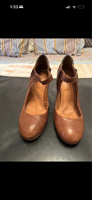 Botines piel tacón marrón talla 39