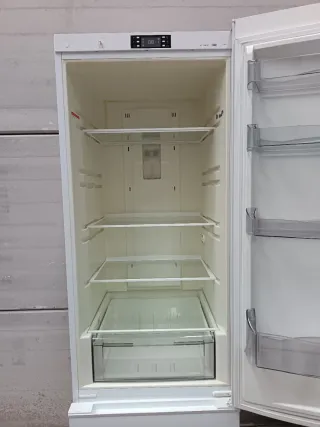 FRIGORÍFICO FAGOR 2,00m A++