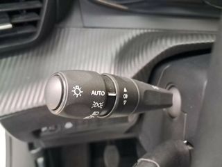 Peugeot 2008 Active Pack BlueHDI 81kW (110CV)