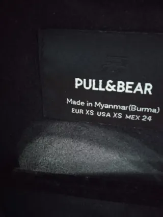 Sobrecamisa efecto piel Pull&Bear Talla M