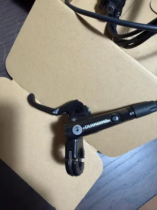 Frenos Shimano 4 pistones MT501