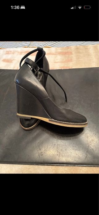 Zapatos de cuña de piel negros talla 39