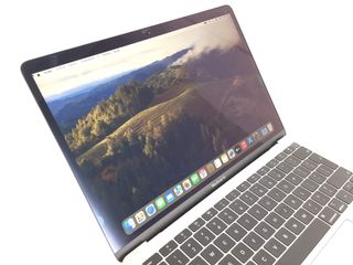 portatil apple apple macbook air core i5 1.6 13 retina (2018) (a1932)