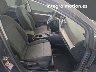 Volkswagen Golf Life 1.0 eTSI 81kW (110CV) DSG