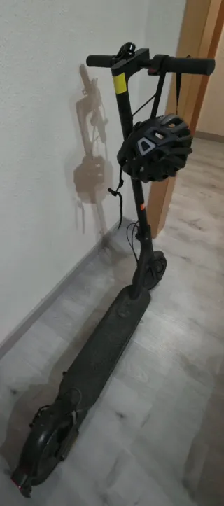 Patinete Xiaomi Pro 2 con GPS, mando y casco