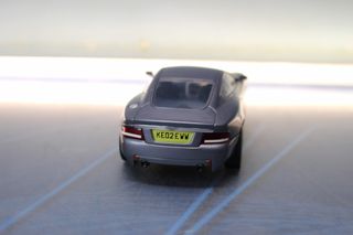 Aston Martin V12 Vanquish  Streetversion Carrera Evolution. Coche slot Mattel.  James Bond 007