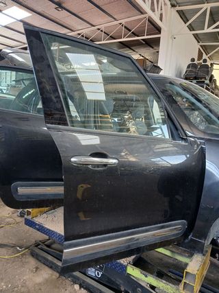 PUERTA DELANTERA DERECHA FIAT 500L (330)