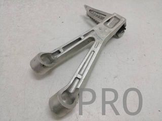 Estribera Trasera Dch. Honda CB 650 R