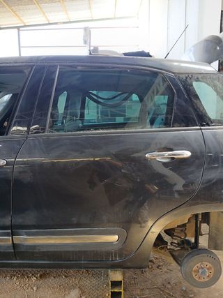 PUERTA TRASERA IZQUIERDA FIAT 500L (330)