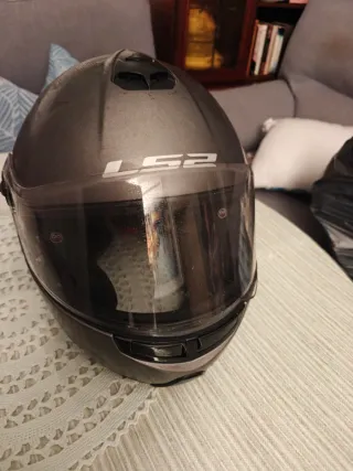 Casco de moto LS2 abatible