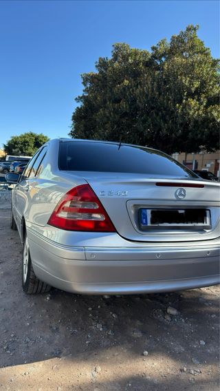 Mercedes-Benz Clase C 2001
