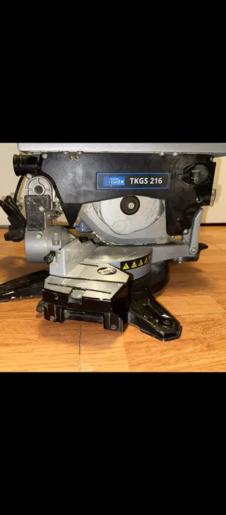 Sierra ingletadora T.I.P. TKGS 216