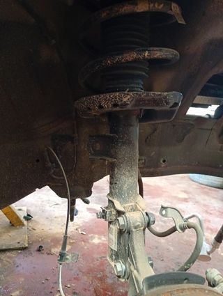 JUEGO AMORTIGUADORES DELANTERO HYUNDAI KONA (OS)