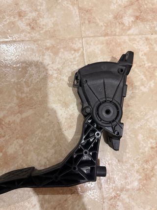 Pedal Acelerador potenciometro Seat Ibiza 2014+