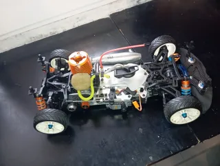 Coche radiocontrol Team Magic 1/10