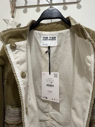 Chaqueta Zara Terciopelo Verde Oliva