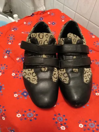 Scarpe Guess vintage donna n.39