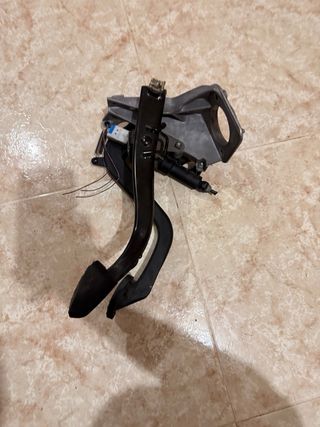 Pedales BMW E46 con servo y sensor
