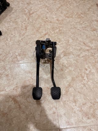Pedales BMW E46 con servo y sensor