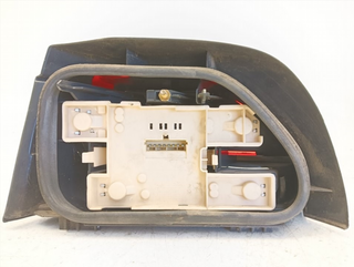 PILOTO TRASERO DERECHO RENAULT CLIO I FASE I / II