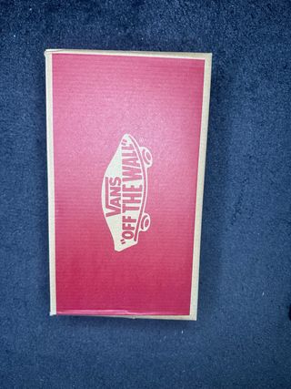 Zapatillas Vans Beige y Rojas