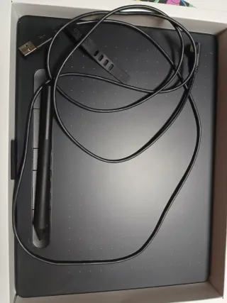 Wacom Intuos Tableta Gráfica Bluetooth M