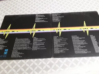 Dos discos de vinilo de Pink Floyd