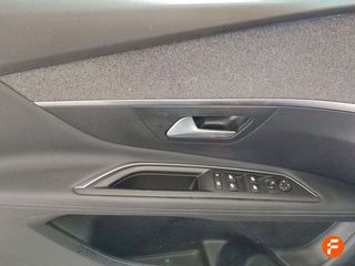 Peugeot 3008 1.2 PURETECH 96KW (130CV) ALLURE S&S