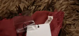 Vestido rosa midi texturizado