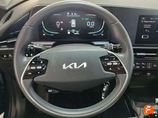 Kia Niro 1.6 GDi PHEV 135kW (183CV) Concept