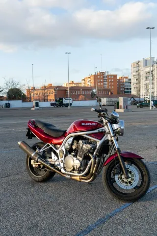 Suzuki Bandit 600N 1995  MODELO ÚNICO EN ESPAÑA