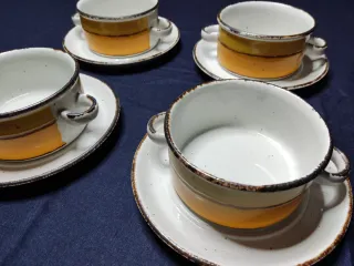 Set 4 Tazze Zuppa Midwinter Stonehenge anni 70