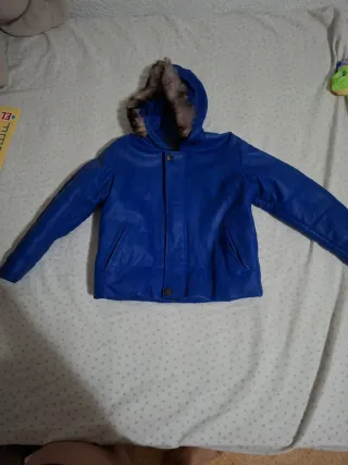 Chaqueta infantil gris con capucha de 2 a 3 años