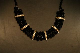 Conjunto Collar + Pendientes Negros Vintage Abalorios