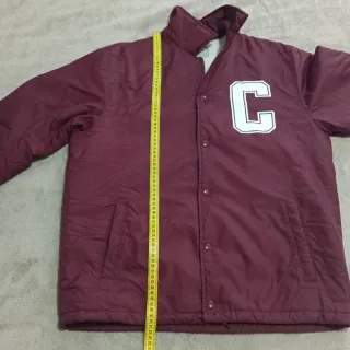 Abrigo de borrego Carhartt Size M color Burdeos