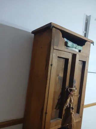 Mueble rústico de pino