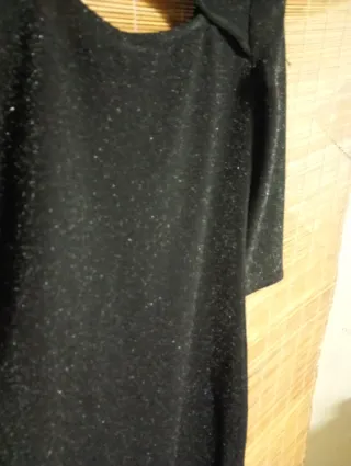 Vestitino nero con dettagli scintillanti