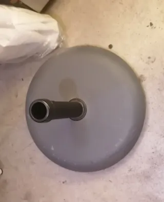 Sombrilla de terraza 3 metros con base de hormigón