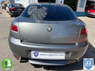 ALFA ROMEO GT 2.0 JTS Distinctive
