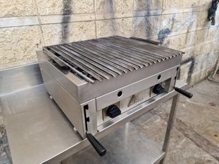 Parrilla Gas Mainho Piedra Volcánica