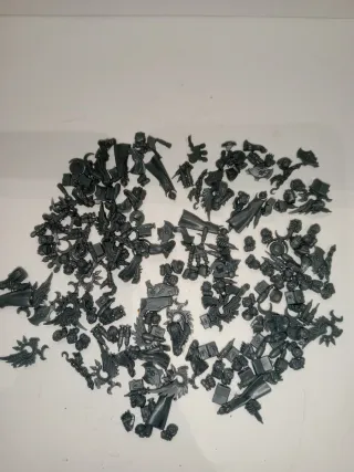 Mogollón de granadas y accesorios