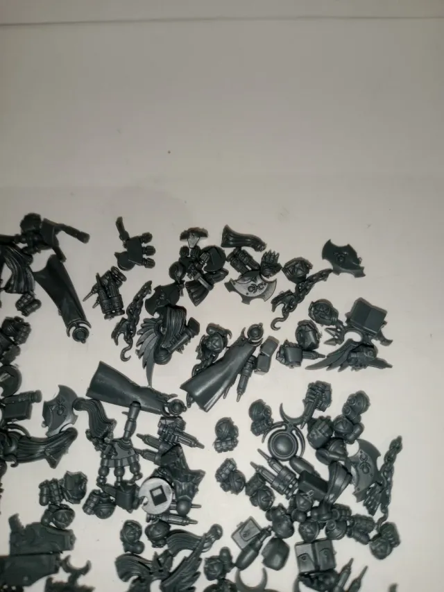 Mogollón de granadas y accesorios