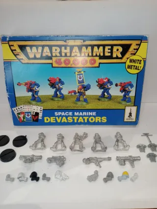 Warhammer 40,000 Space Marine Devastators