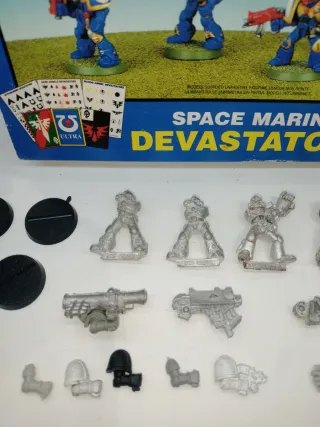 Warhammer 40,000 Space Marine Devastators