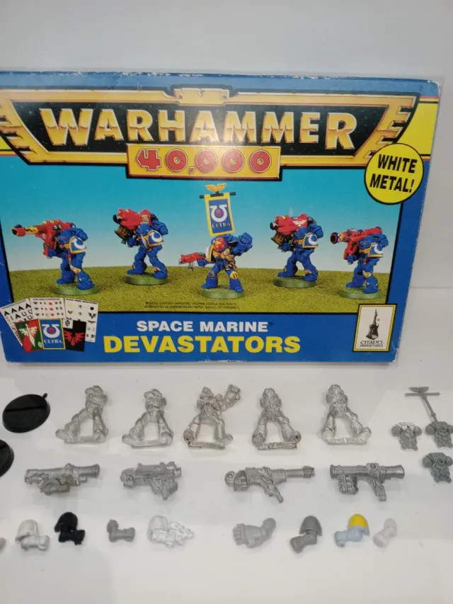 Warhammer 40,000 Space Marine Devastators