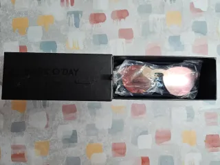 Gafas de sol Mark O'Day rosas y marrones