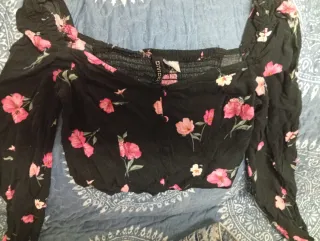 Conjunto Top Flores y Vaqueros Lavados